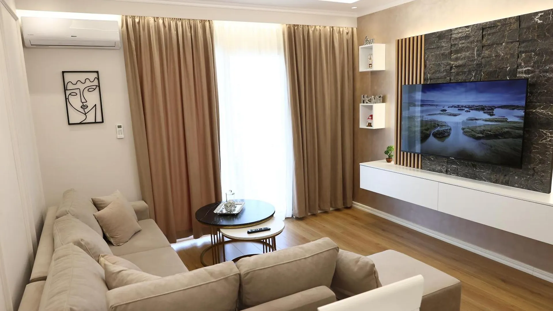 Amel Deluxe Apartment Durres