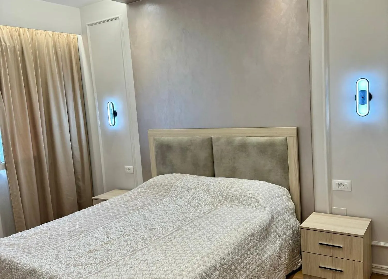 Amel Deluxe Apartment Durres