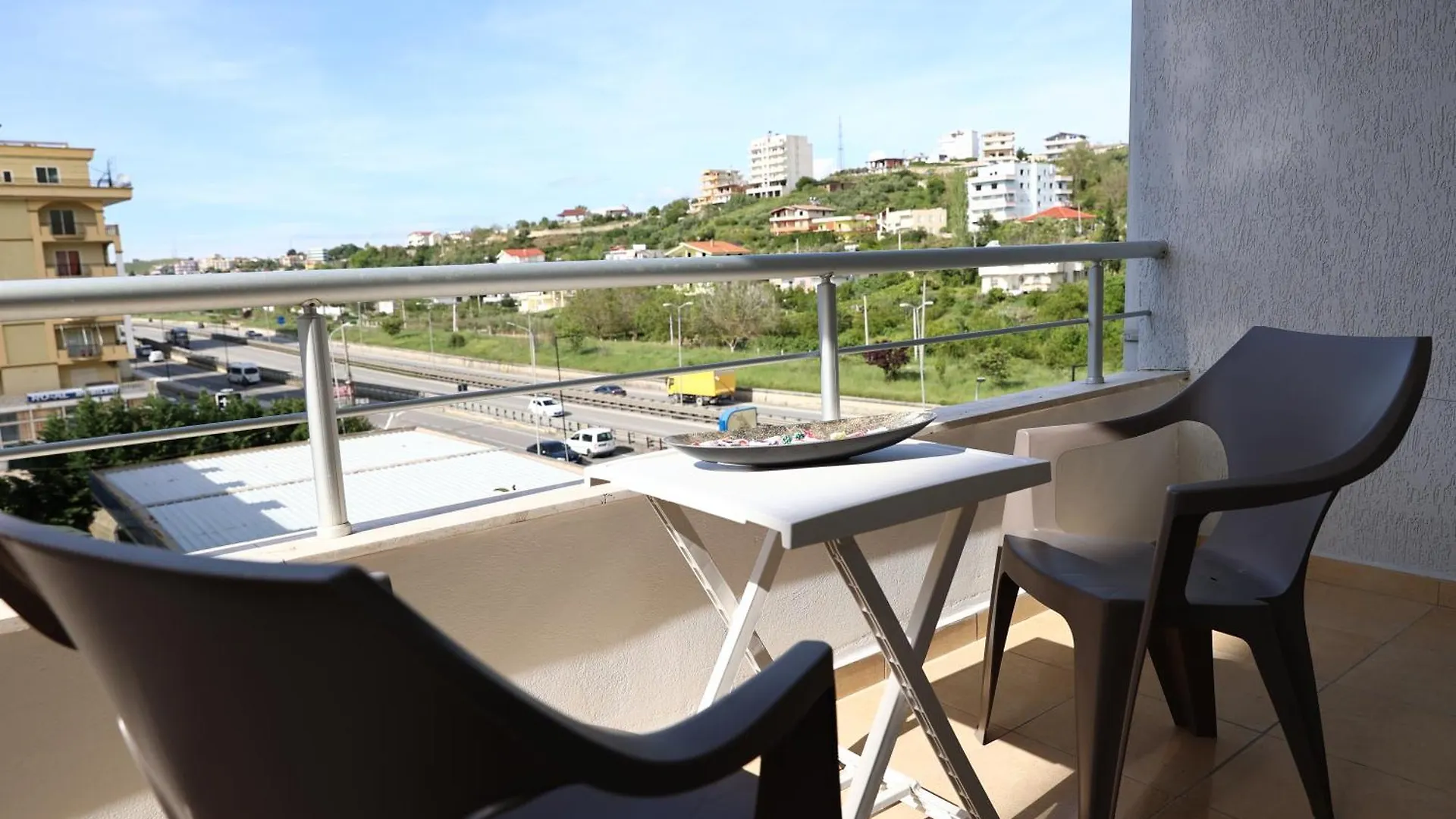 Amel Deluxe Apartment Durres 0*,